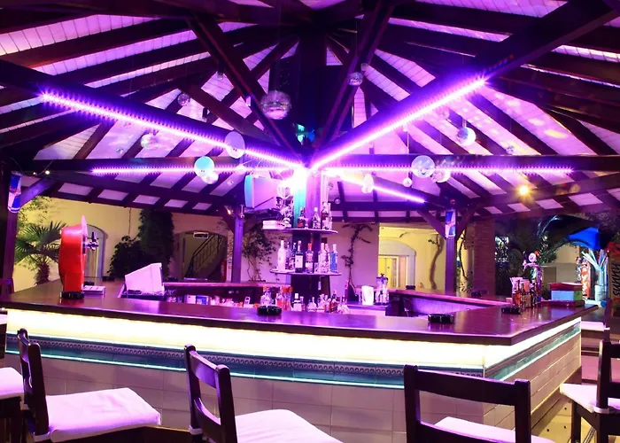 Club Paloma