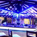 Club Paloma בודרום