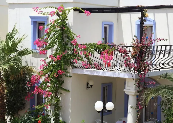 Club Paloma Lägenhetshotell 3*