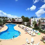 Club Paloma Lejlighedshotel 3*